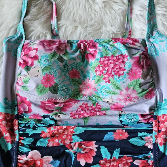 Johnny Was Japer Ruched One Piece Swimsuit - Picture 8 of 16